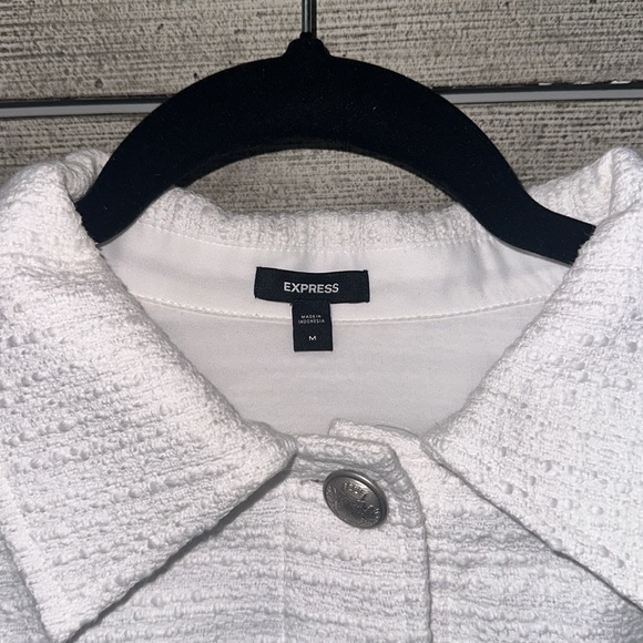 Tweed Novelty Button Cropped Shacket - Picture 2 of 5